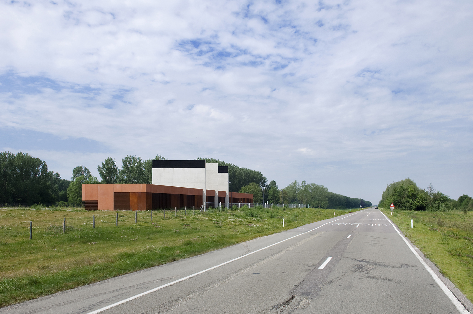 tunnelgebouwen Drontermeer