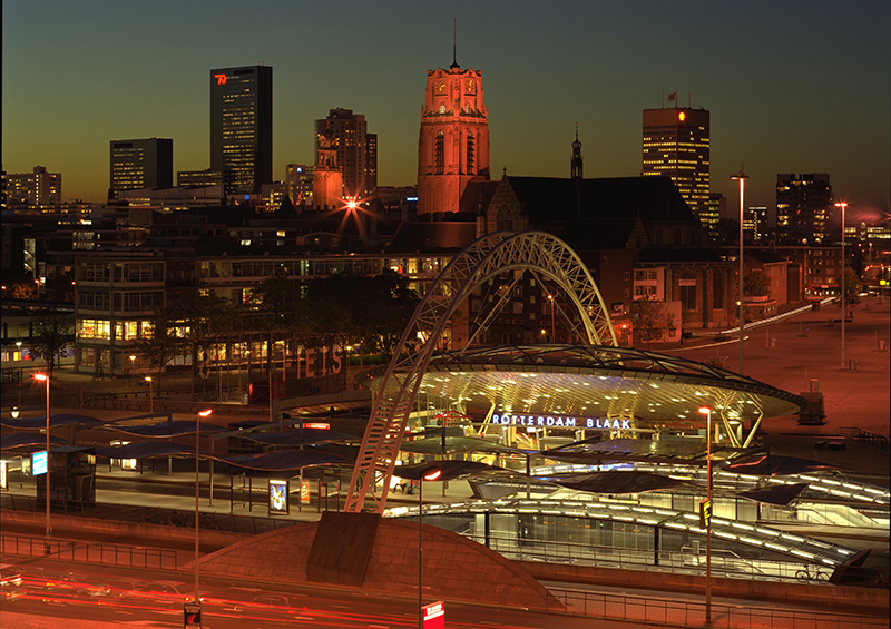 station-blaak-bij-nacht-1993_kl