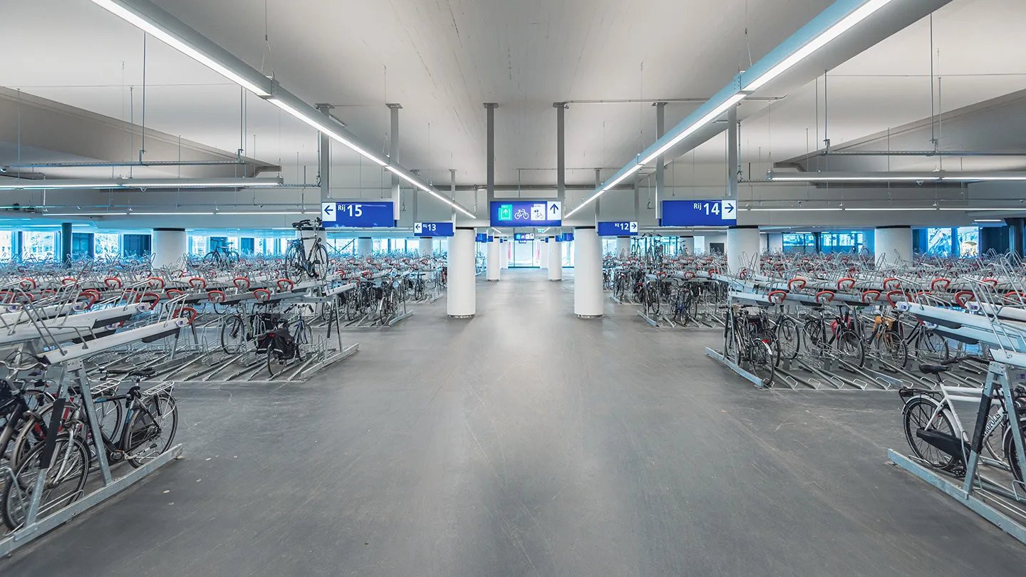Station Almere Centrum